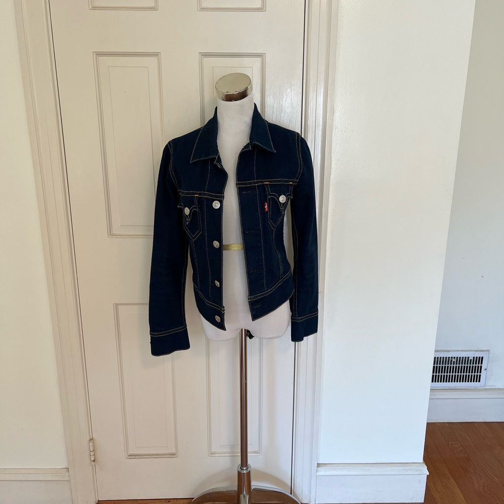 Vintage Y2K Levi’s Strauss Jean Jacket Type 1 Iconic Jean Jacket NWOT Sz Small